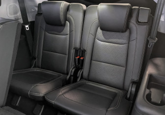 Подержанный автомобиль Chery Tiggo 8 2024 года (25 фото)
