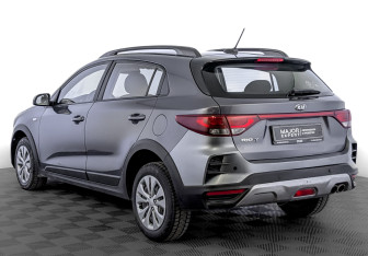 Подержанный автомобиль Kia Rio Hatchback 2021 года (7 фото)
