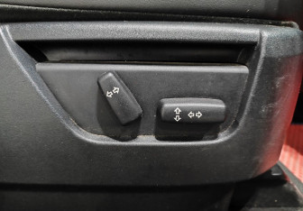 Подержанный автомобиль Land Rover Freelander 2011 года (15 фото)