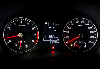 Подержанный автомобиль Kia Rio Hatchback 2021 года (13 фото)