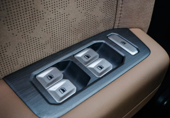 Подержанный автомобиль Jetour T2 2024 года (17 фото)