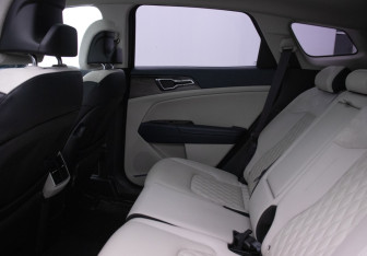 Подержанный автомобиль Kia Sportage 2021 года (10 фото)