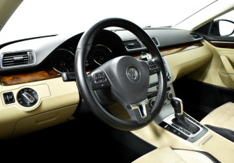 Подержанный автомобиль Chevrolet Cruze Sedan 2013 года (10 фото)