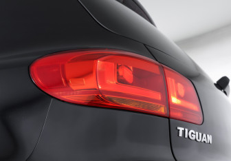 Подержанный автомобиль Volkswagen Tiguan 2013 года (21 фото)