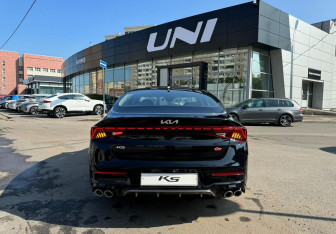 Новый Kia K5 2025 (7 фото)