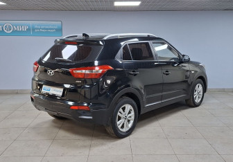 Подержанный автомобиль Hyundai Creta 2017 года (5 фото)