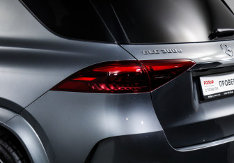 Подержанный автомобиль Mercedes-Benz GLE 2024 года (16 фото)
