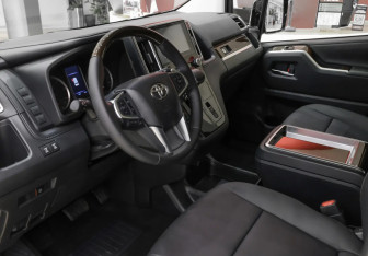 Новый Toyota HiAce 2026 (10 фото)