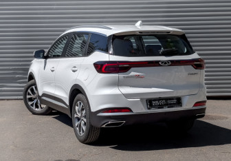 Подержанный автомобиль Chery Tiggo 7 Pro 2022 года (7 фото)