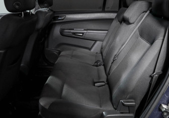 Подержанный автомобиль Opel Zafira Compactvan 2012 года (10 фото)