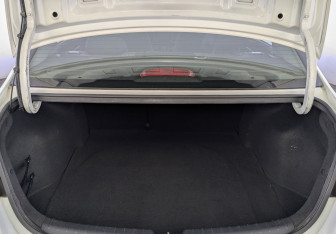 Подержанный автомобиль Kia Rio Sedan 2020 года (10 фото)