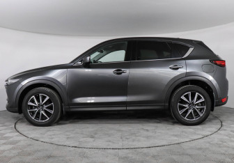 Подержанный автомобиль Mazda CX-5 2019 года (8 фото)