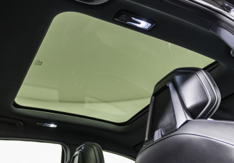 Подержанный автомобиль Changan UNI-V 2023 года (20 фото)