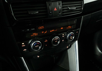 Подержанный автомобиль Mazda CX-5 2014 года (13 фото)