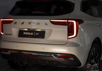 Подержанный автомобиль Haval Jolion 2023 года (39 фото)