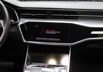 Подержанный автомобиль Audi A6 Sedan 2020 года (15 фото)