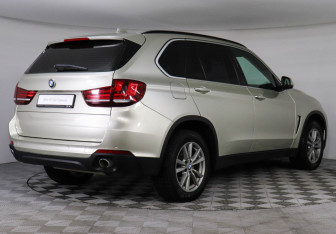 Подержанный автомобиль BMW X5 2016 года (2 фото)
