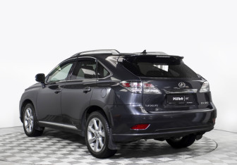 Подержанный автомобиль Lexus RX 2010 года (7 фото)
