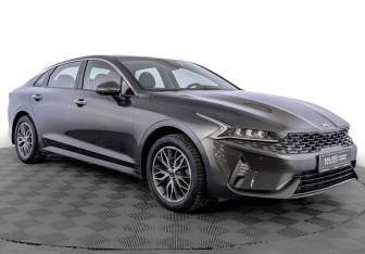 Подержанный автомобиль Kia K5 2020 года (3 фото)