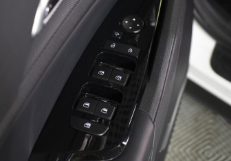 Подержанный автомобиль Kia Sportage 2023 года (21 фото)