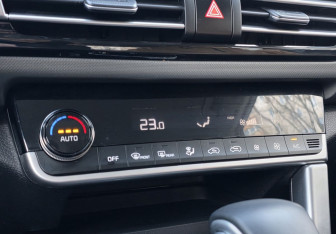 Подержанный автомобиль Kia Seltos 2021 года (14 фото)