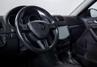 Подержанный автомобиль Skoda Yeti 2014 года (14 фото)