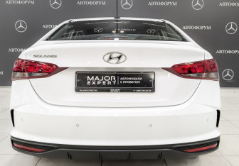 Подержанный автомобиль Hyundai Solaris Sedan 2021 года (6 фото)
