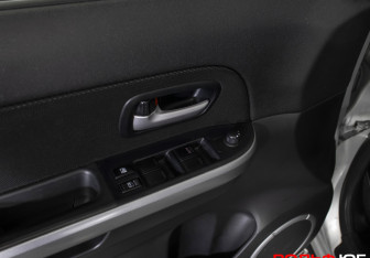 Подержанный автомобиль Suzuki Grand Vitara 2008 года (15 фото)