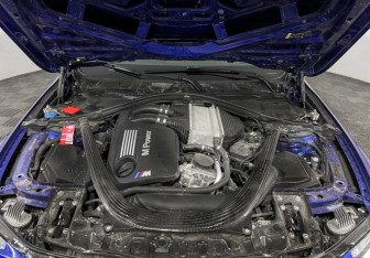 Подержанный автомобиль BMW M3 Sedan 2017 года (10 фото)