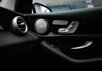 Подержанный автомобиль Mercedes-Benz GLC Coupe 2018 года (23 фото)