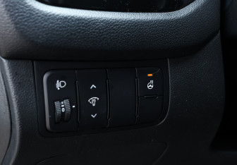 Подержанный автомобиль Kia Ceed Hatchback 2013 года (16 фото)