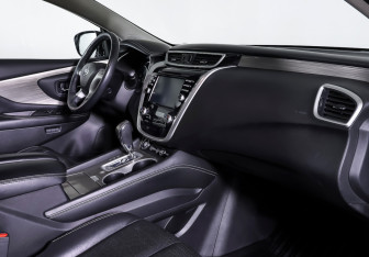 Подержанный автомобиль Nissan Murano Suv 2018 года (11 фото)