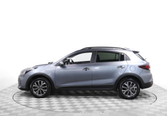 Подержанный автомобиль Kia Rio Hatchback 2021 года (8 фото)