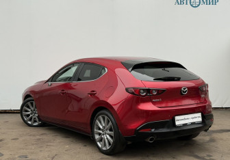 Подержанный автомобиль Mazda 3 Hatchback 2019 года (7 фото)