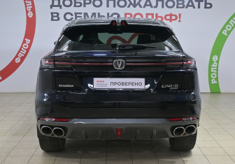 Подержанный автомобиль Changan UNI-K 2023 года (22 фото)