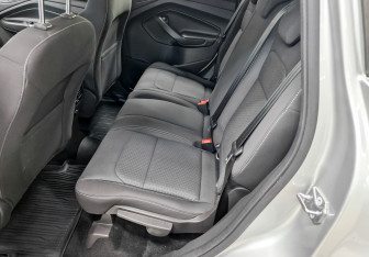 Подержанный автомобиль Ford Kuga 2018 года (12 фото)