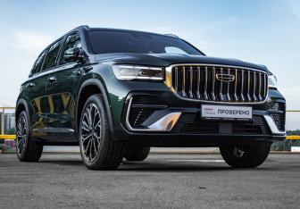 Подержанный автомобиль Geely Monjaro 2025 года (3 фото)