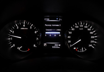 Подержанный автомобиль Nissan Qashqai 2018 года (11 фото)