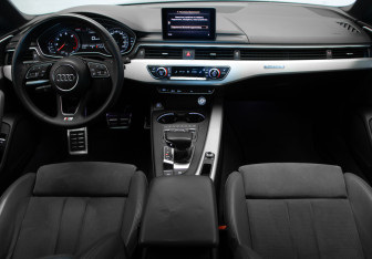 Подержанный автомобиль Audi A5 Liftback 2019 года (8 фото)