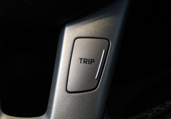 Подержанный автомобиль Kia Ceed Hatchback 2011 года (13 фото)