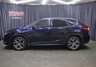 Подержанный автомобиль Lexus RX 2020 года (8 фото)