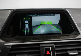 Подержанный автомобиль BMW X4 2018 года (16 фото)