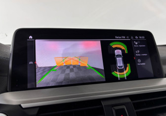 Подержанный автомобиль BMW X4 2019 года (23 фото)