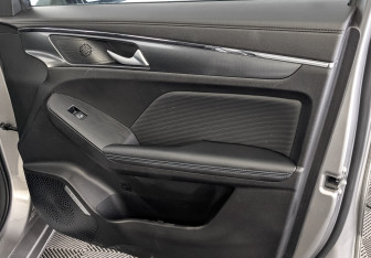 Подержанный автомобиль Haval Jolion 2023 года (24 фото)