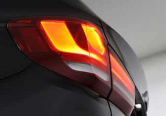 Подержанный автомобиль BMW X5 2014 года (21 фото)