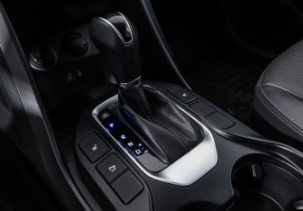 Подержанный автомобиль Hyundai Santa Fe 2017 года (10 фото)