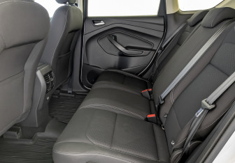 Подержанный автомобиль Ford Kuga 2018 года (12 фото)