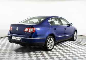 Подержанный автомобиль Volkswagen Passat Sedan 2008 года (5 фото)