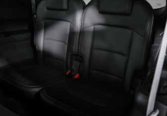 Подержанный автомобиль Geely Okavango 2024 года (16 фото)