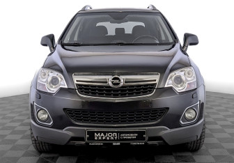 Подержанный автомобиль Opel Antara 2013 года (2 фото)